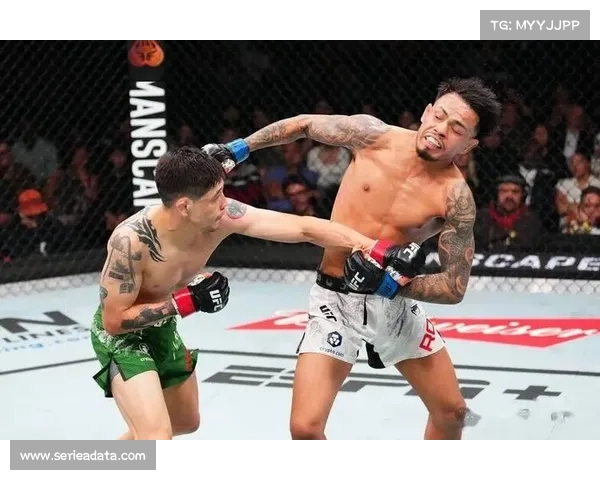 UFC上海称重仪式中国选手全员过关奥尔特加独自超重引关注 UFC上海称重仪式中国选手全员过关奥尔特加独自超重引关注